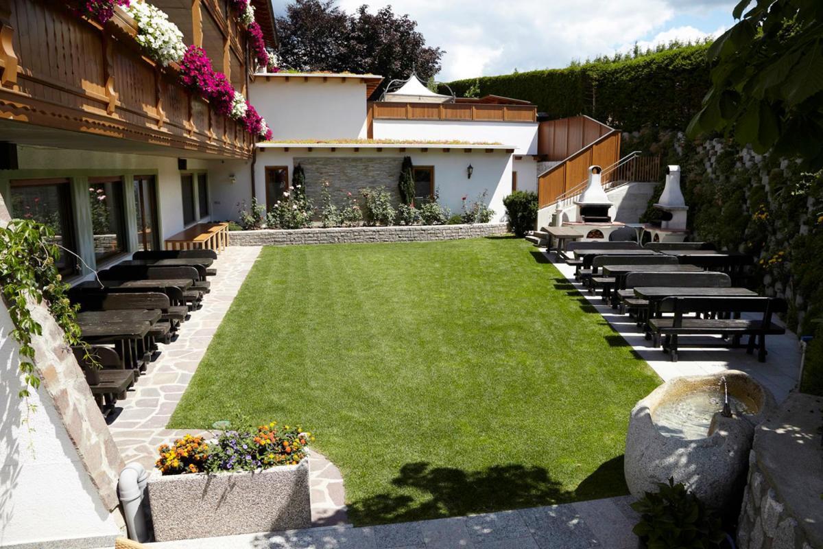 Hotel Hubertushof Natz-Schabs Esterno foto