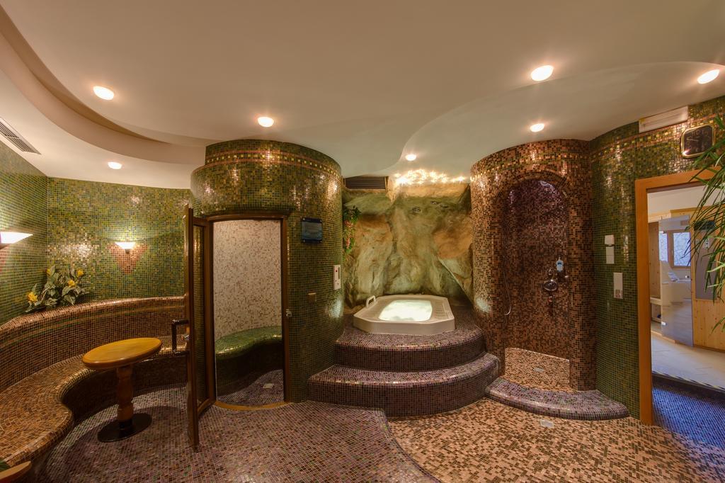 Hotel Hubertushof Natz-Schabs Esterno foto